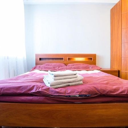 Apartment Near Metro Pecherskaya Κίεβο Εξωτερικό φωτογραφία