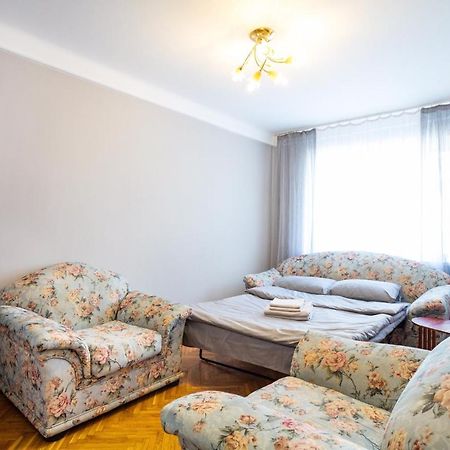 Apartment Near Metro Pecherskaya Κίεβο Εξωτερικό φωτογραφία